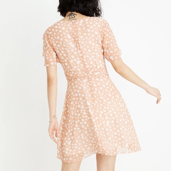 Madewell Ruched Waist Mini Dress in Star Shower Print - Picture 4 of 16